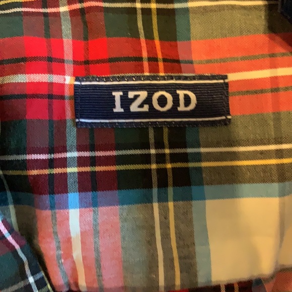 Izod Casual Button Down - Picture 2 of 4